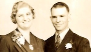 Huwelijksfoto van Margaret en Russell