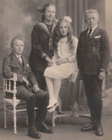 The children of Emiel Noë and Irma De Bock