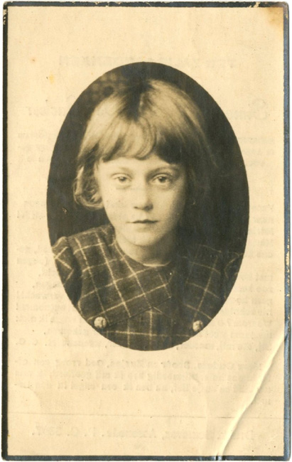 Simonne Leonie De Backer
