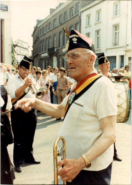 Paul Coeckelenbergh dirige sa fanfare