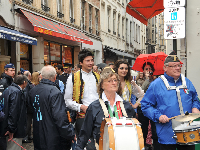 Encore un nouveau costume pour Manneken Pis