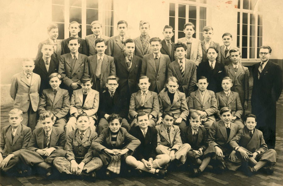 A l'Ecole Moyenne de Schaerbeek