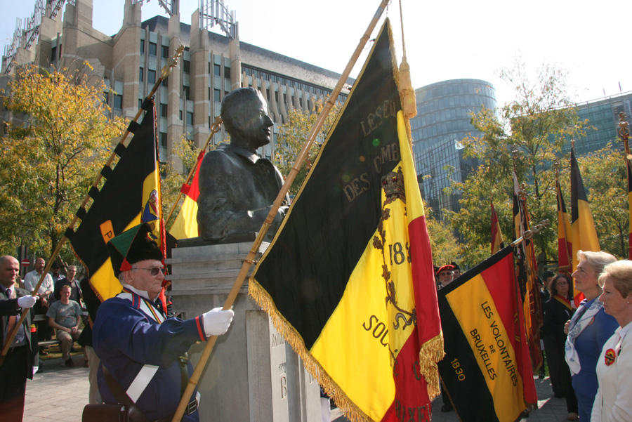 Au monument au Roi Baudouin