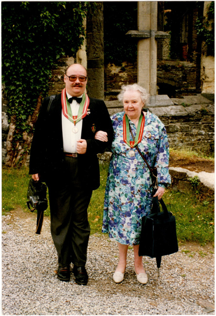Visite de l'Abbaye de Villers la Ville, Louis-Philippe avec sa maman