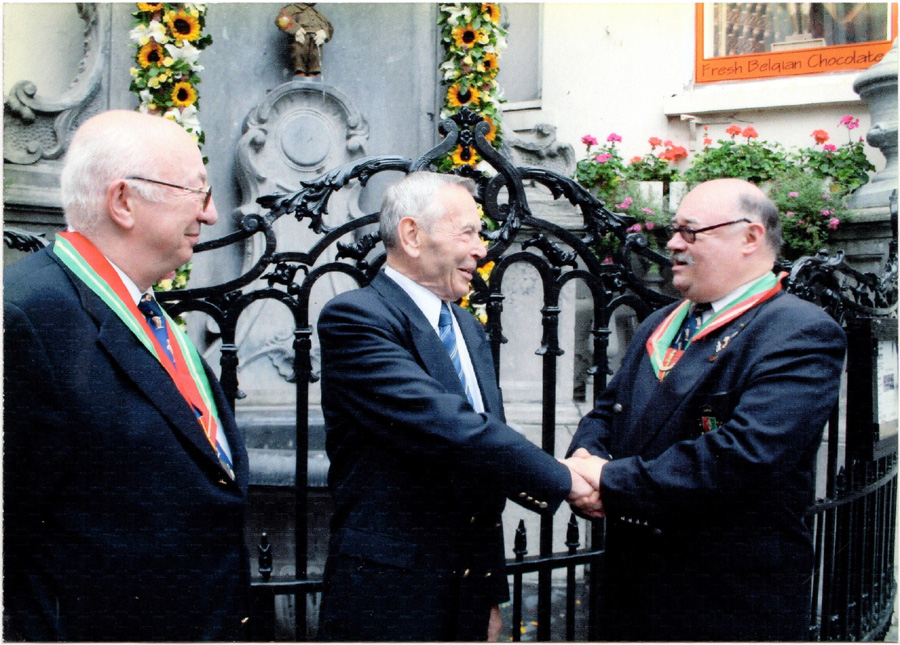 Désiré Delcourt, Lucien Devis et Louis-Philippe