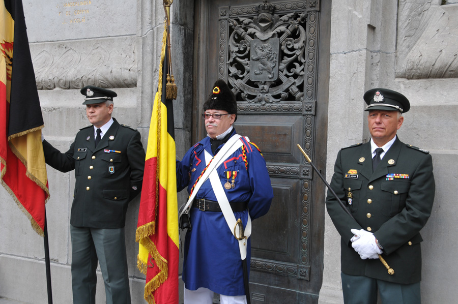 Louis-Philippe, garde d'honneur à la Colonne du Congrès