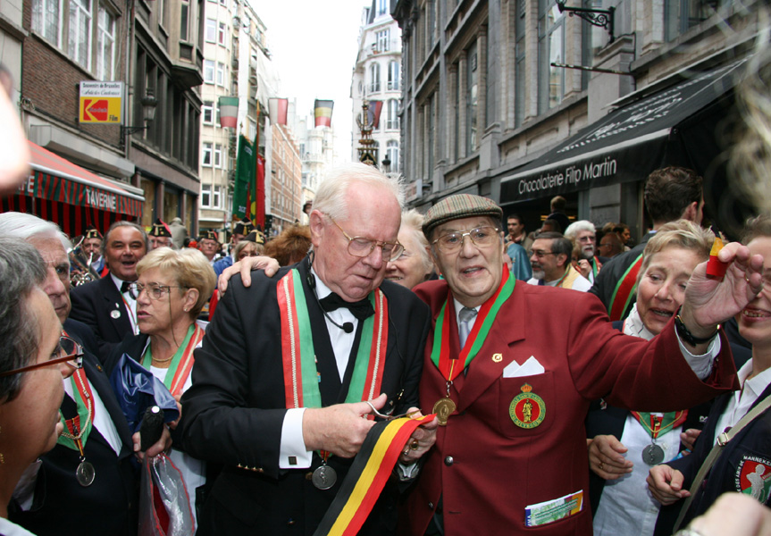 A new costume: the Order of the Fellows of St.-Lawrence