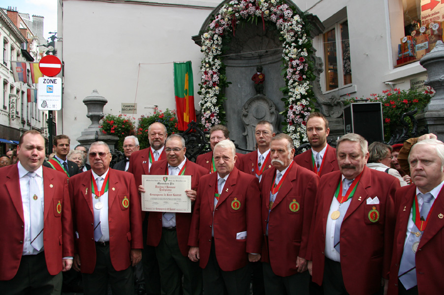 A new costume: the Order of the Fellows of St.-Lawrence