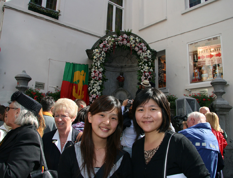 A new costume: the Order of the Fellows of St.-Lawrence
