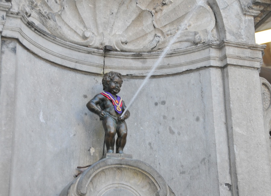 Manneken Pis, membre des Rotisseurs de Belgique
