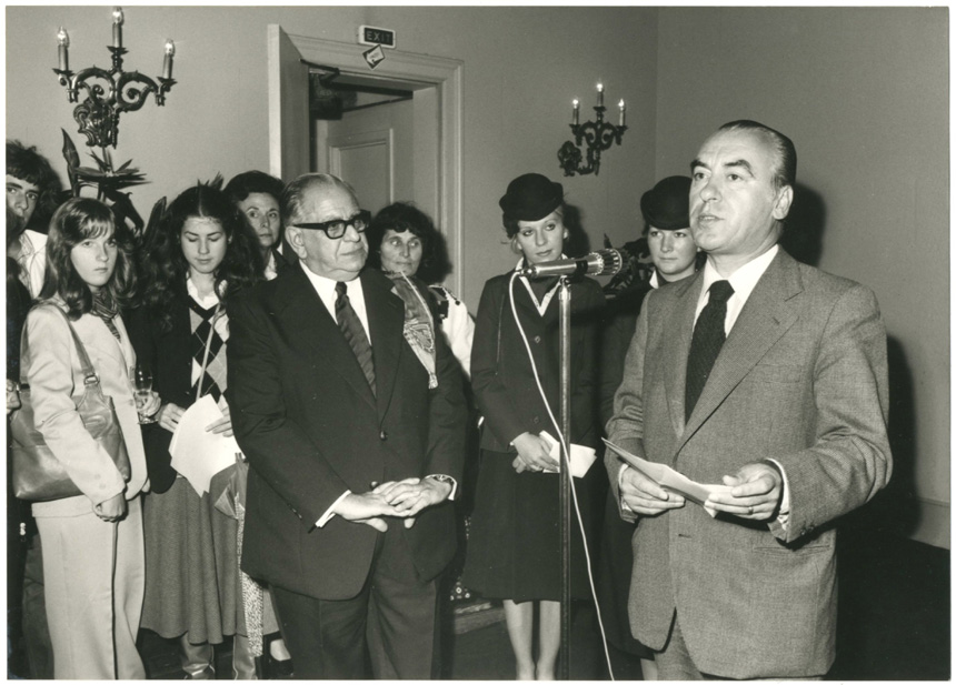 La remise du Costume 298 à Manneken Pis