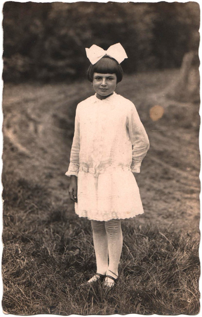 Cecile Bonte in 1926
