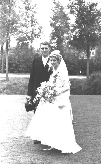 Huwelijksfoto van Sophie en Leon