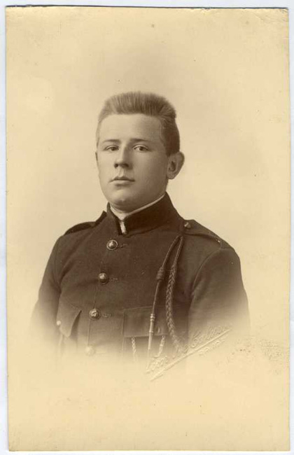 Maurice Noë soldier
