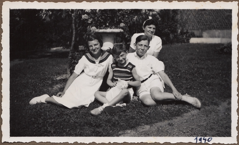 Wie zijn zij en waar ?