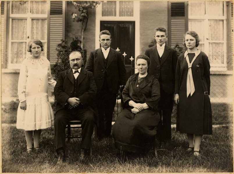 De familie van Camile Temmerman en Louise Haverbeke