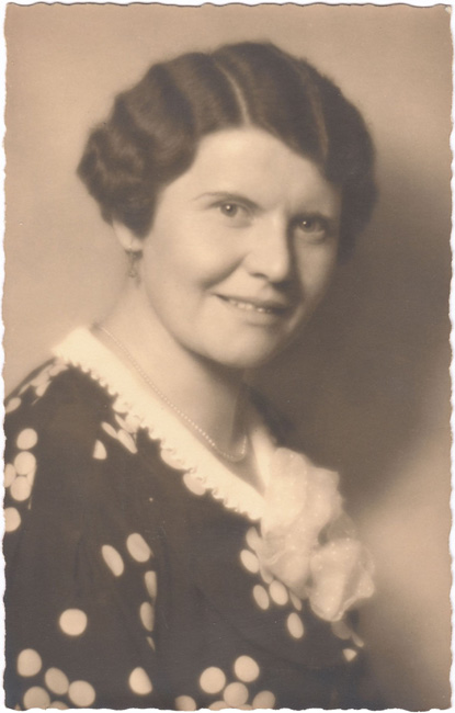 Paula Van Peteghem in 1936