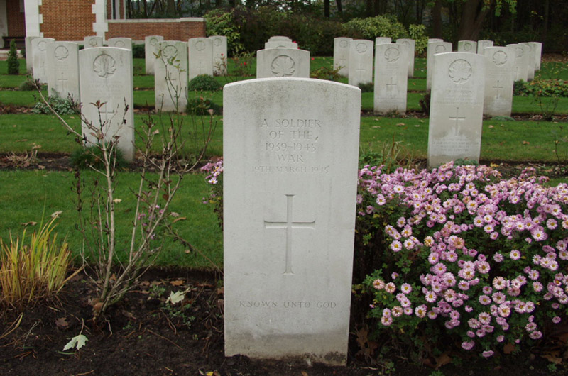 A Soldier of the 1939-1945 War