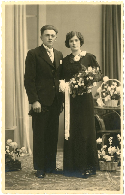 Huwelijksfoto van Maurice Van Zele en Anna Dhuyvetter