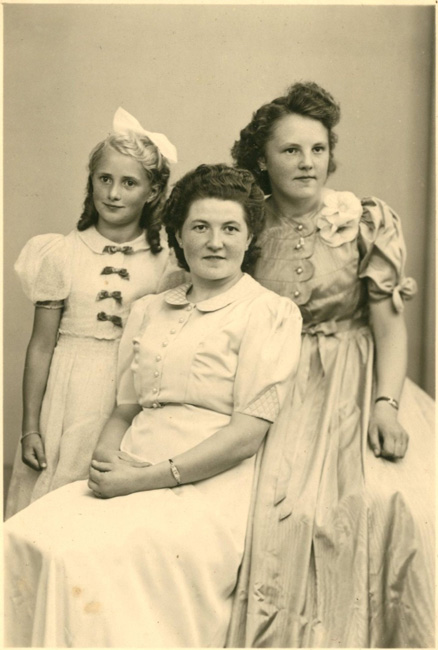Cecile, Marie en Marie-Aimée Van Damme