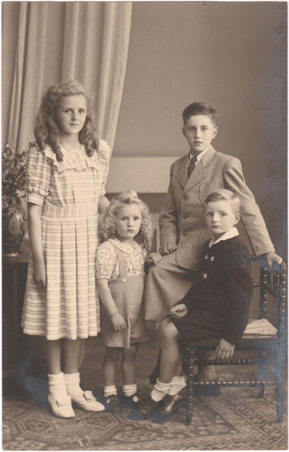 Yolande, Willy, Roger en Etienne Vanhecke