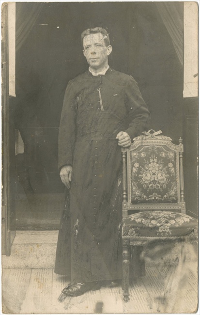 Een priester