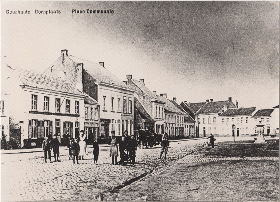 Bouchaute, Dorpplaats