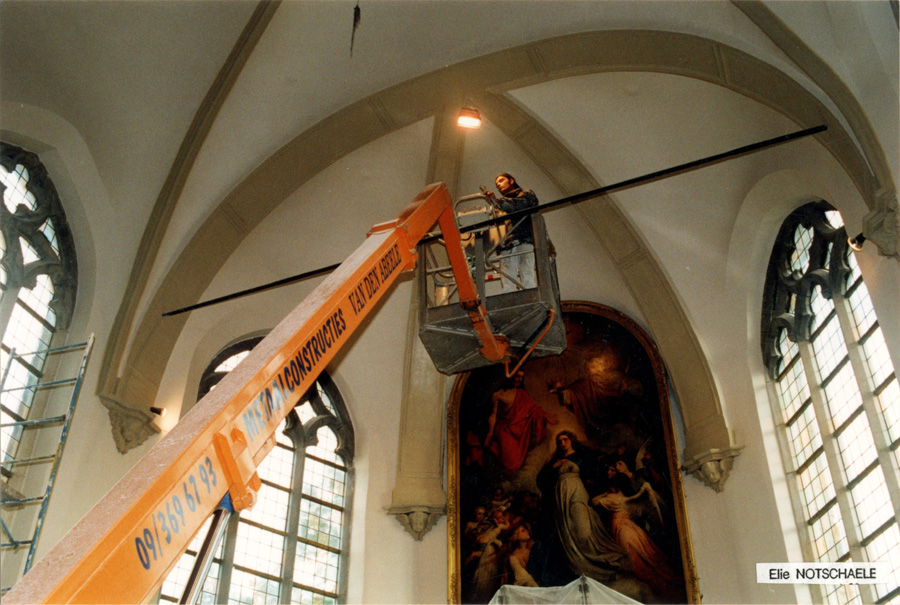 Werken in de kerk van Ertvelde