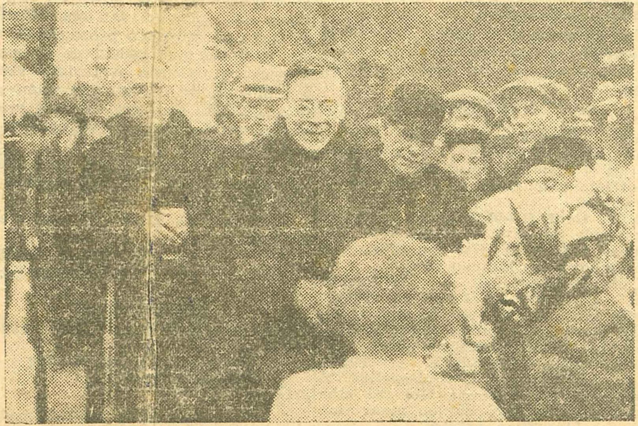 Inhuldiging van E. H. Van de Maele als nieuwe pastoor van St-Margriete