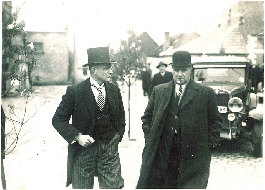 Inhuldiging van E. H. Van de Maele als nieuwe pastoor van St-Margriete