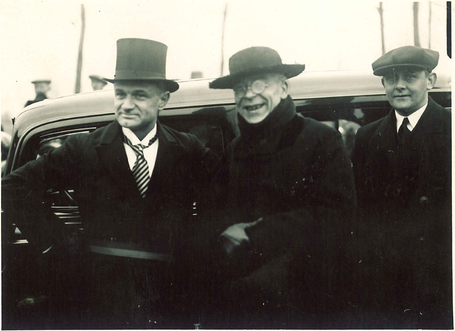 Inhuldiging van E. H. Van de Maele als nieuwe pastoor van St-Margriete