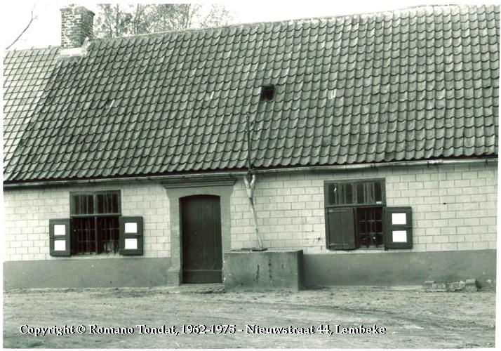 Nieuwstraat 44, Lembeke