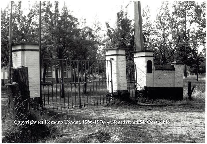 Noordstraat 31, Oosteeklo