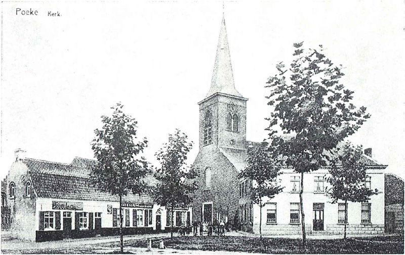 Dorpsplein en kerk te Poeke