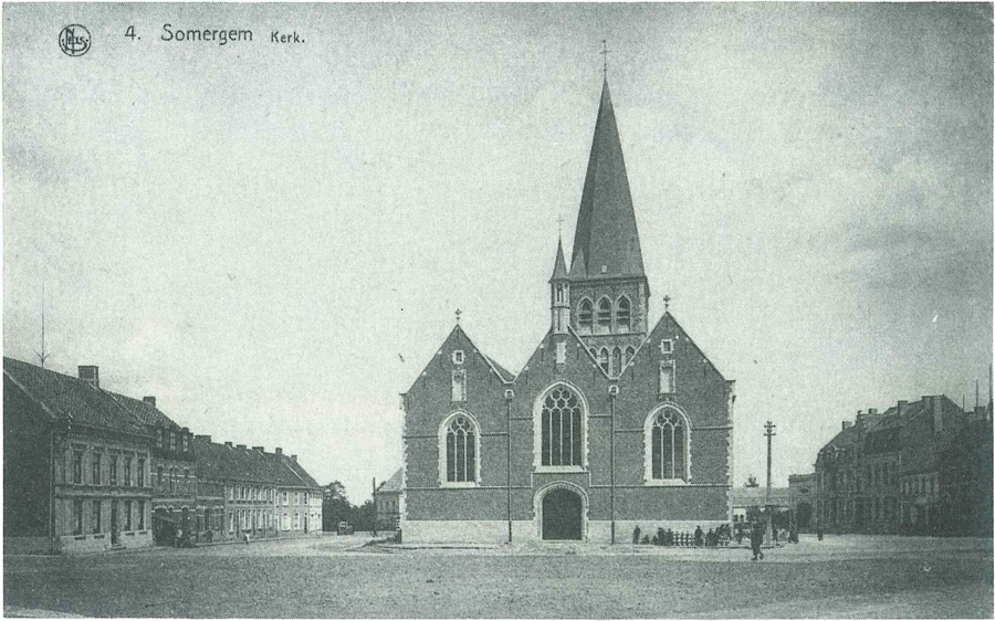 De herstelde kerk van Zomergem in 1924