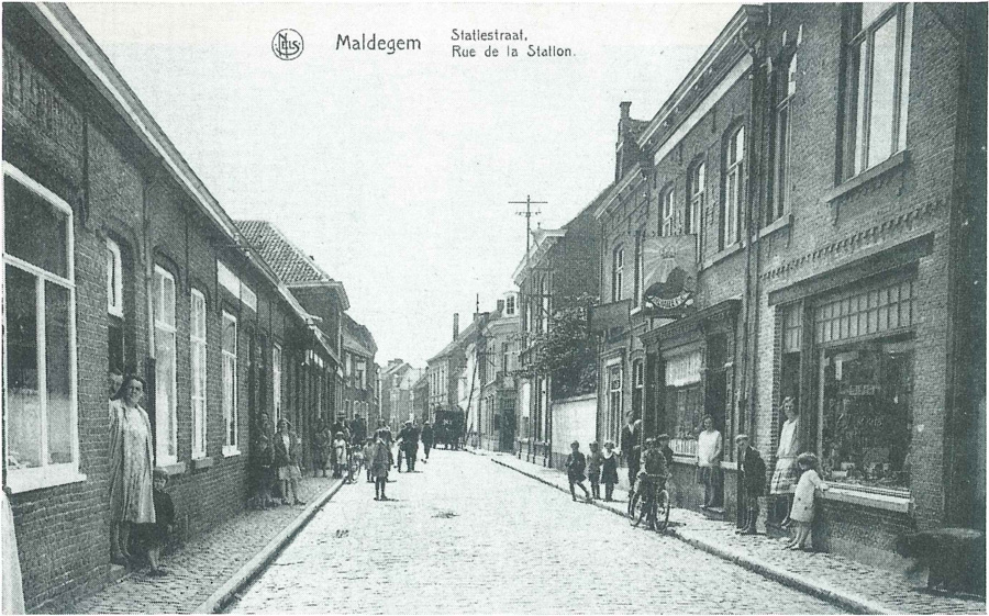 De Stationsstraat in 1927